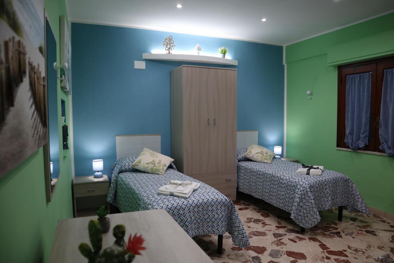 Villa Casa Borgo Borrello à San Mauro Castelverde Extérieur photo