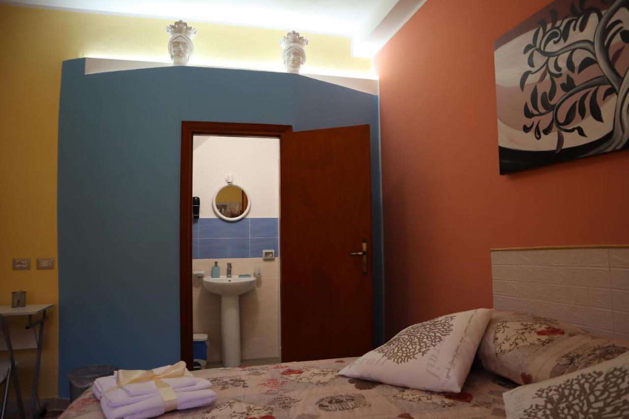 Villa Casa Borgo Borrello à San Mauro Castelverde Extérieur photo