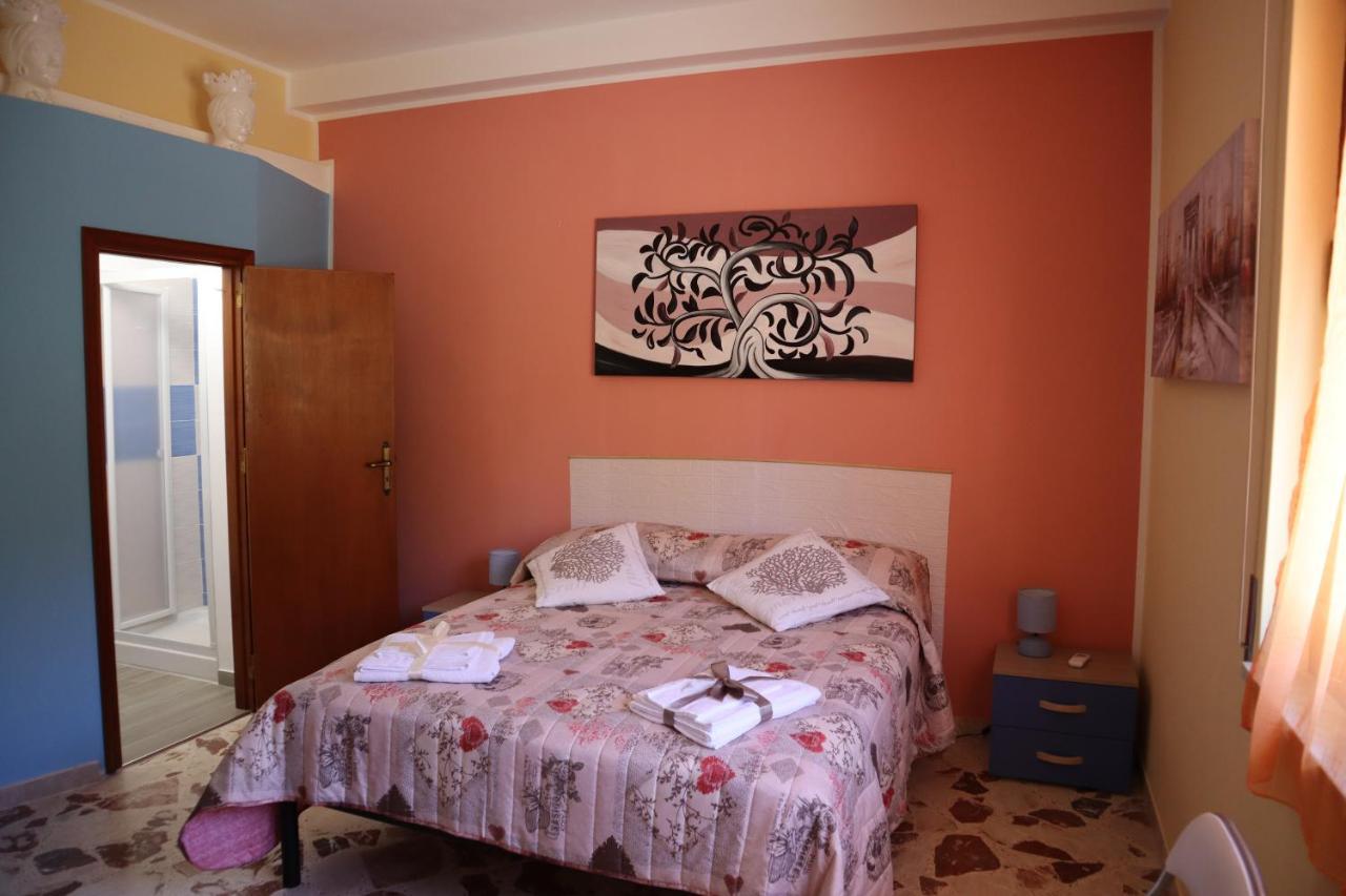 Villa Casa Borgo Borrello à San Mauro Castelverde Extérieur photo